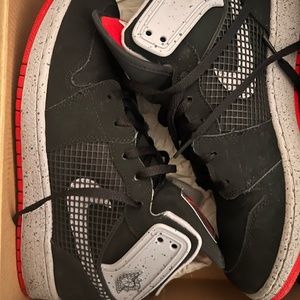 Jordan 1 Retro 89 Black Cement